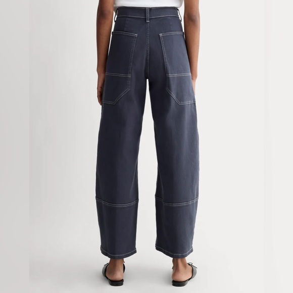 Everlane Utility Gardener Pant in Navy. Size 26 Regular. - Picture 2 of 6